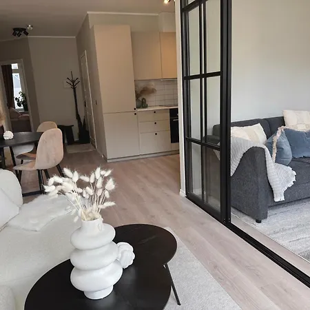 Lejlighed Elegant With A Location In